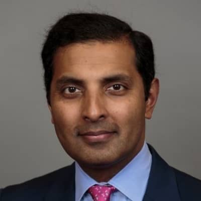 Seenu Reddy, MD MBA FACS of
Centennial Heart & Vascular Center located in USA